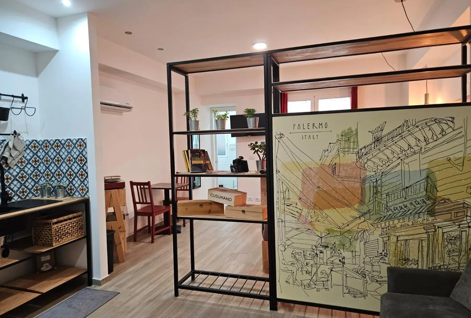 Porta D Ossuna Comfort Apartments Палермо 0*,  Италия